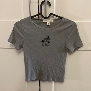 Mushroom tee